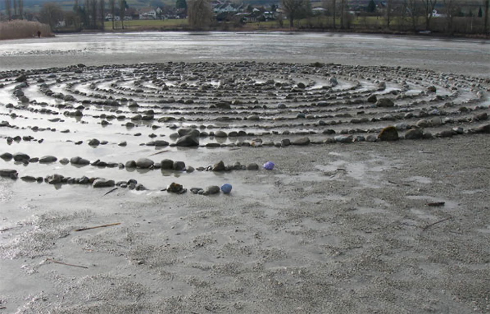 Stone circle on the Rhein